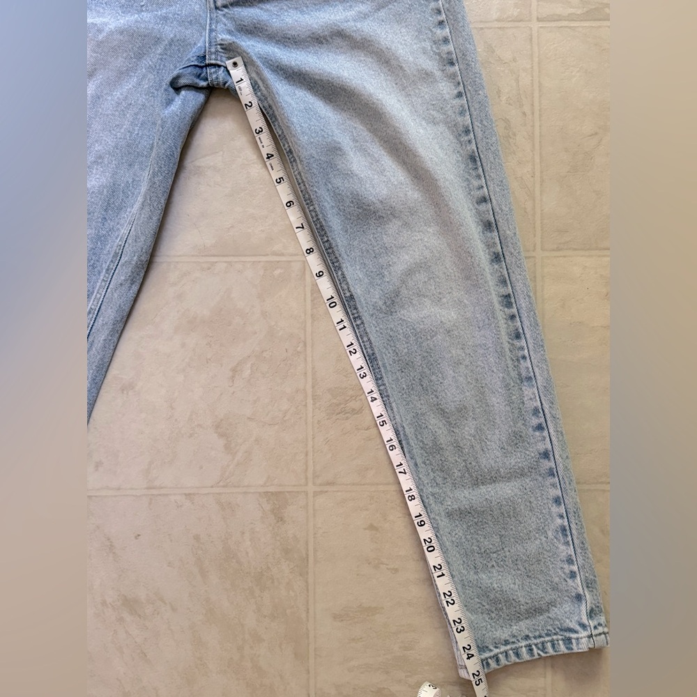 Hidden Straightleg MomJeans - Picture 9 of 9